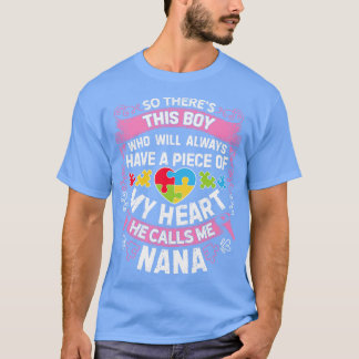 彼は私をナナ自閉症の意識と呼ぶ Tシャツ