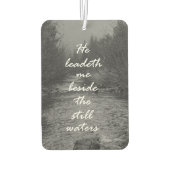 彼は私を静かな水の聖句の横に導く カーエアーフレッシュナー (裏面)