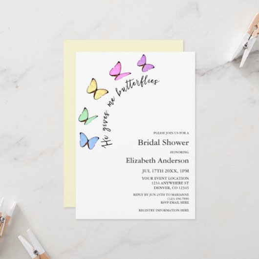 彼は私与えの蝶のブライダルシャワー 招待状 (正面/裏面インサイチュ)