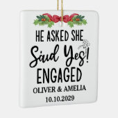 彼は頼彼女が私たちの最初のYesを言婚約したった セラミックオーナメント (右)