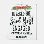 彼は頼彼女が私たちの最初のYesを言婚約したった セラミックオーナメント (左)