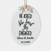 彼は頼彼女が私たちの最初のYesを言婚約したった セラミックオーナメント (右)