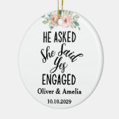 彼は頼彼女が私たちの最初のYesを言婚約したった セラミックオーナメント (左)