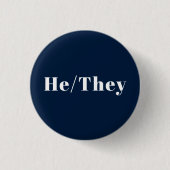 彼は、彼らは性別代名詞LGBTQのプライドを好んだ  缶バッジ (正面)