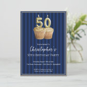 彼へのブルーゴールドのユニークな50歳の誕生日招待状 招待状 (スタンド正面)