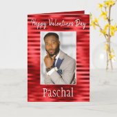 彼へのロマンチックなバレンタインデーの赤い写真 カード (黄色い花)