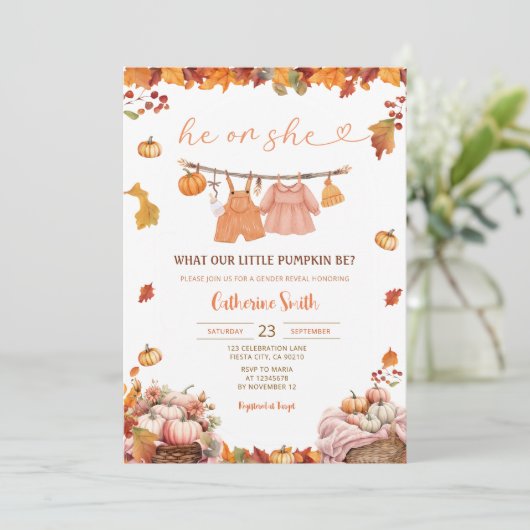 彼または彼女かぼちゃのジェンダーが秋の赤ちゃん服を明らかにする 招待状 (スタンド正面)