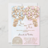 彼または彼女は風船のジェンダーの明かりを付けたテディベア 招待状 (正面)