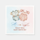 彼または彼女ピンクブルーベビー服パーティーナプキンス スタンダードカクテルナプキン (正面)