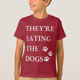 彼らおもしろいは食べスプリングフィールドの犬だ Tシャツ