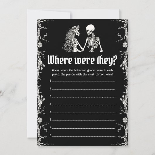 彼らがカップルのゲームをしていたハロウィーンのスケルトン 招待状 (正面)