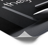 彼らが戻すチェーン – ヴォルテール引用文 ポスター (角)