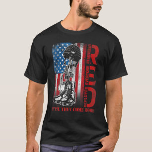 彼らが赤に戻るまで私の兵士のアメリ来カル国旗 Tシャツ
