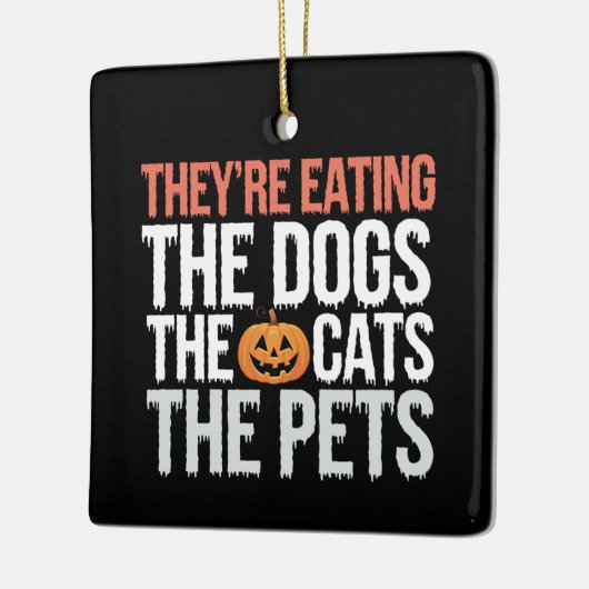 彼らの食べ犬たち猫たちペットのハロウィーン セラミックオーナメント (左)
