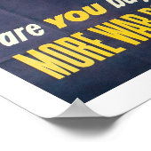 彼らは今まで以上に戦っている ポスター (角)