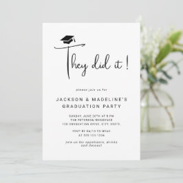 彼らは写真の二重卒業ミニマルのスクリプトを行った 招待状