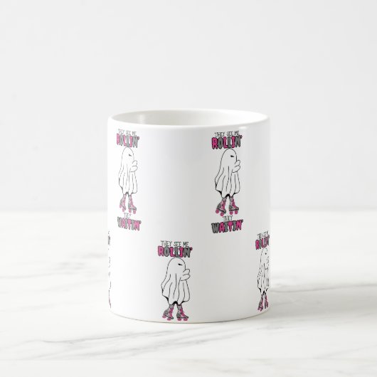 彼らは彼らのピンクのレトロな幽霊を待っている私をロールイン見る コーヒーマグカップ (中央)