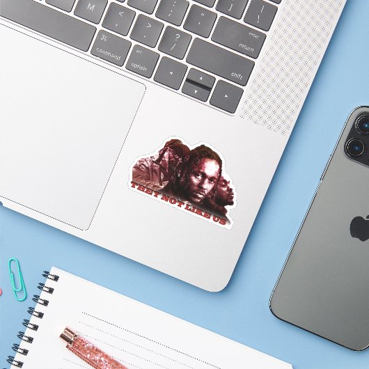 彼らは私たちを好きではない – Kendrick Lamar シール (ノートパソコンとiPhone)