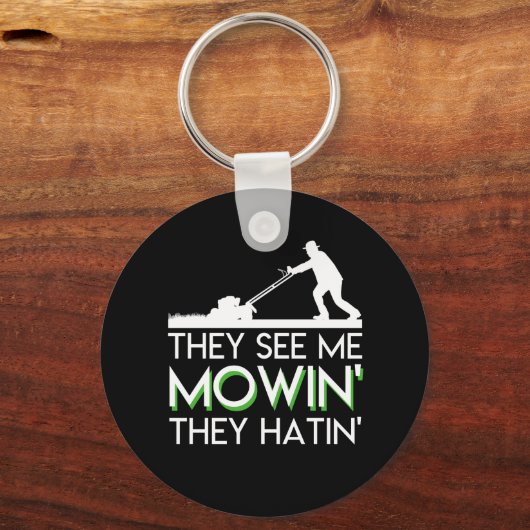 彼らは私を見てモウィン彼らは芝刈り機を持っている キーホルダー (正面)