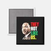 彼らは私達の黒月の歴史が好きではない マグネット (正面/裏面)