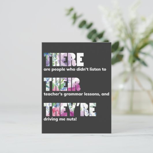 彼らは英語の文法を着ていないおもしろい ポストカード (スタンド正面)