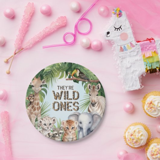 彼らは野生の双子ブルーの一歳の誕生日スナック ペーパープレート (パーティー)