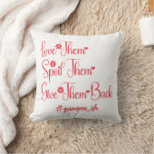 彼らを愛し与えておばあちゃんおもしろい クッション (ブランケット)