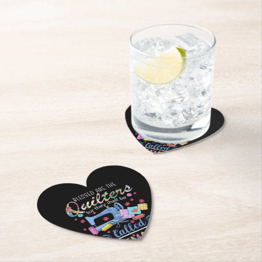 彼ら賛美は縫い継ぎをするためのキルターだ ペーパーコースター (インサイチュ)