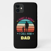 彼をパパと呼ぶ英雄がいる Case-Mate iPhoneケース (裏面)