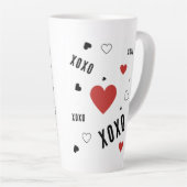 彼女おもしろいへの皮肉な誕生日の願い カフェラテマグ (右アングル)