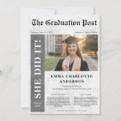 彼女がやった | シンプル卒業新聞写真 招待状 (正面)