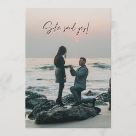 彼女がイエスと言ったビーチの写真エンゲージメントパーティー 招待状
