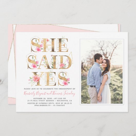 彼女がイエスと言った 花を飾った上品な婚約パーティーの写真 招待状 (正面/裏面)