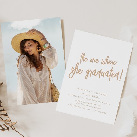 彼女が卒業するパーティーの招待状 招待状