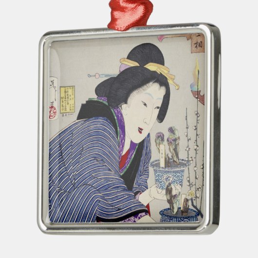 彼女が変わりたいと思うように見ること: 出現 メタルオーナメント (左)