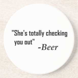「彼女が完全に君をチェックしている」 - Beer コースター