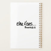 彼女が引用文箴言31キリスト教タイポグラフィを立ち上げる プランナー手帳 (裏面)