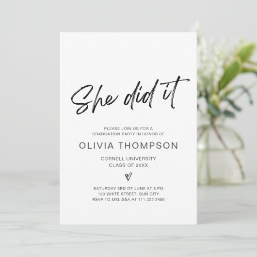 彼女が成し遂げた！卒業写真招待状 招待状 (スタンド正面)