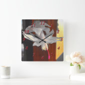 彼女が流した白いクリスマスサボテンの花を弓状に スクエア壁時計 (ホーム)