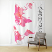 彼女が行く場所引用文ピンクウォーターカラーワールドマップ タペストリー (インサイチュ)