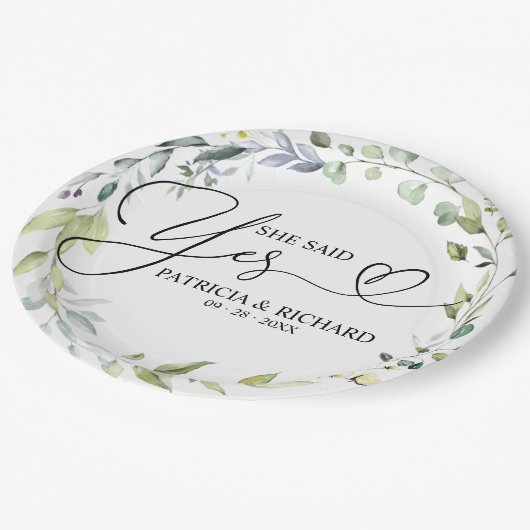 彼女が言ったYesかわいい婚約パーティ紙プレート ペーパープレート (アングル)