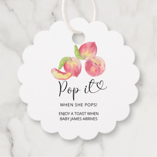 彼女が赤ちゃんポップ・アートのシャワーをポップするとき水色ピーチ フェイバータグ (裏面)