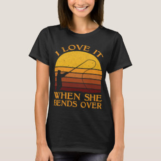 彼女が身を屈めた時が好き Tシャツ