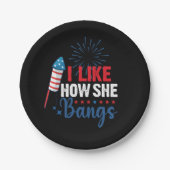 彼女が7月4日の夫婦を殴る姿が好き ペーパープレート (正面)