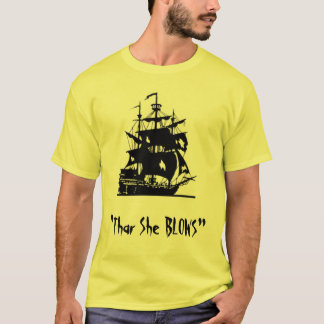 "彼女が"吹くThar Tシャツ