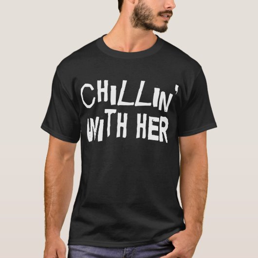 彼女とのカップルかわいいChillin Tシャツ (正面)