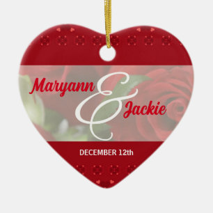 彼女と彼女の1周年記念レッドオーナメント セラミックオーナメント