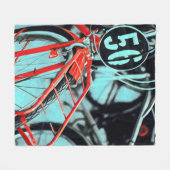 彼女に自転車の贈り物 フリースブランケット (正面(横))