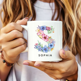 彼女のためのパーソナライズされた花のマグカップ ブライダルシャワーの贈り物 コーヒーマグカップ