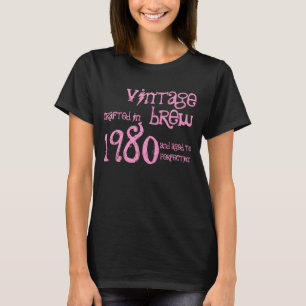 彼女のための1980年の誕生日年のヴィンテージの醸造物のギフト Tシャツ